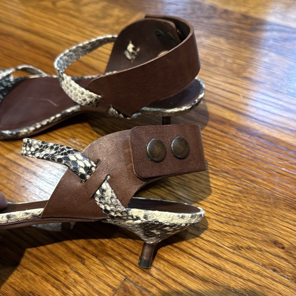 Pedro Garcia python sandals size 38.5 - Picture 5 of 8